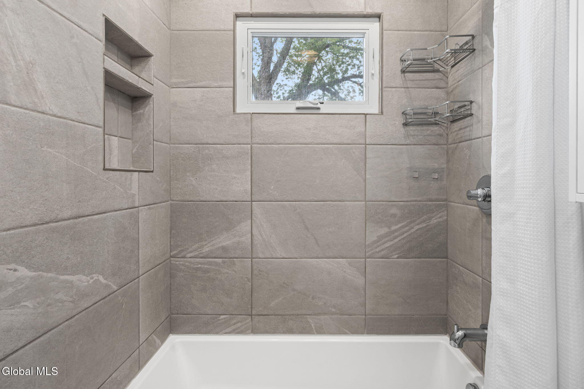 145 Ramsey Place Albany NY 12209