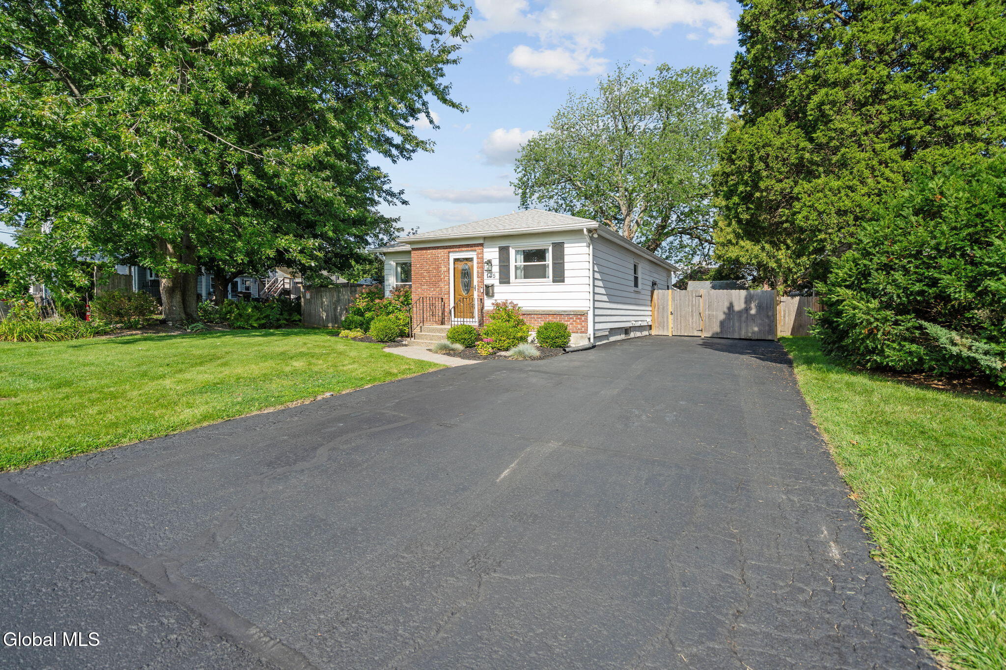 145 Ramsey Place Albany NY 12209
