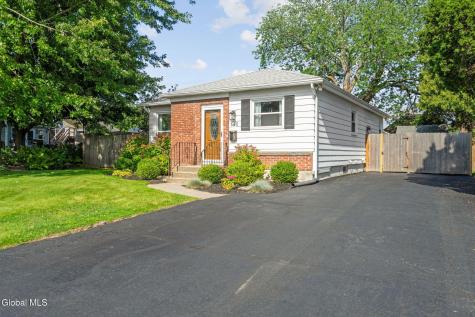 145 Ramsey Place Albany NY 12209