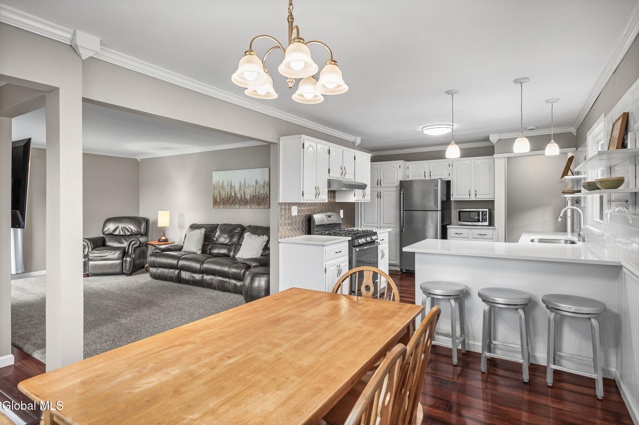 145 Ramsey Place Albany NY 12209