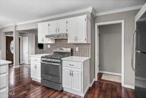 145 Ramsey Place Albany NY 12209