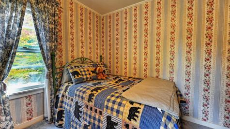 2541 State Route 8 Lake Pleasant NY 12108