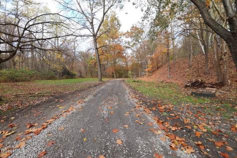 1061 Muriel Peterson Drive Duanesburg NY 12056