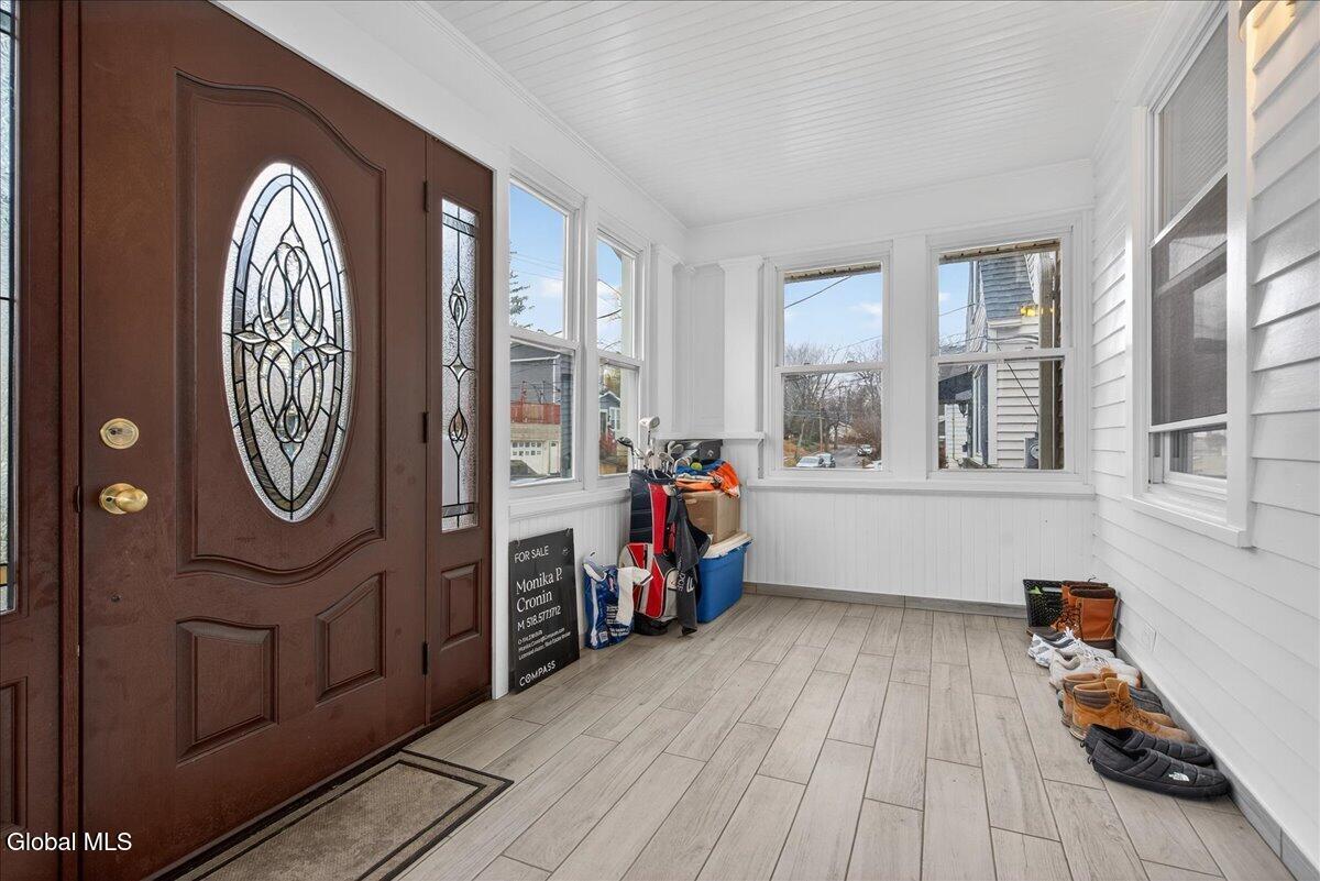 36 Frost Place Albany NY 12205