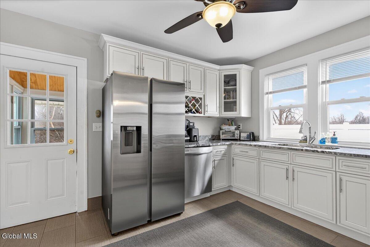 36 Frost Place Albany NY 12205