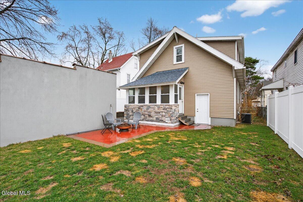36 Frost Place Albany NY 12205