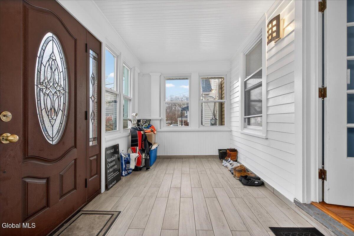 36 Frost Place Albany NY 12205