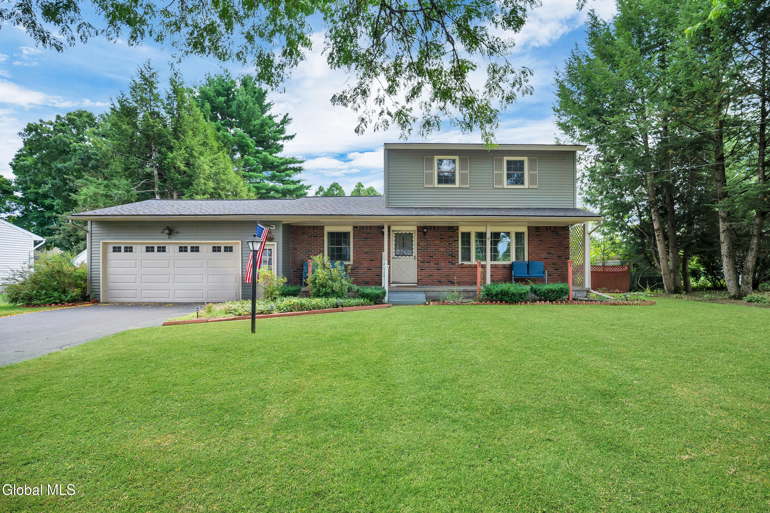 15 Walter Drive Saratoga Springs NY 12866