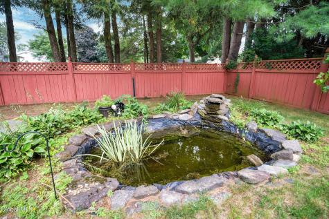15 Walter Drive Saratoga Springs NY 12866