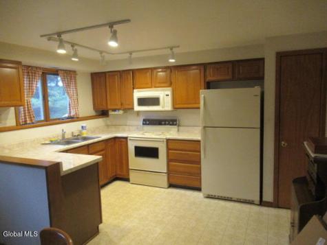17 Holland Lane Castleton On Hudson NY 12033