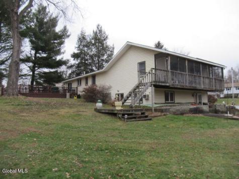 17 Holland Lane Castleton On Hudson NY 12033