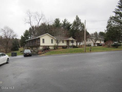 17 Holland Lane Castleton On Hudson NY 12033