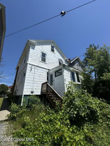 349 Manning Boulevard Albany NY 12206