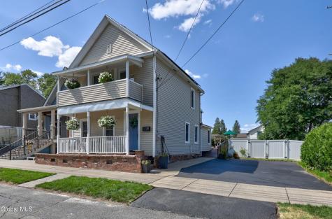 31 Ash Street Saratoga Springs NY 12866