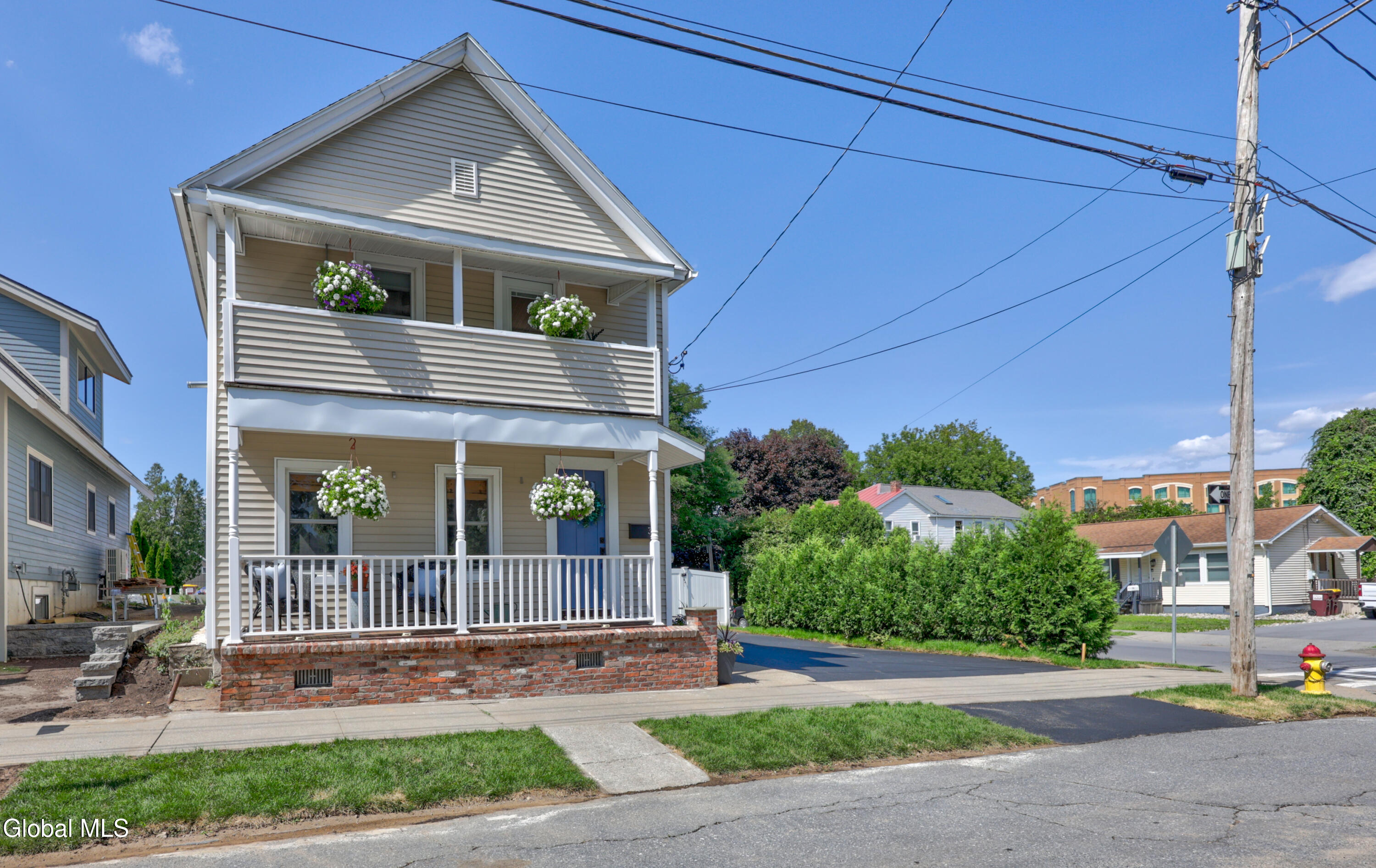 31 Ash Street Saratoga Springs NY 12866