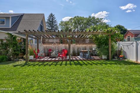 31 Ash Street Saratoga Springs NY 12866
