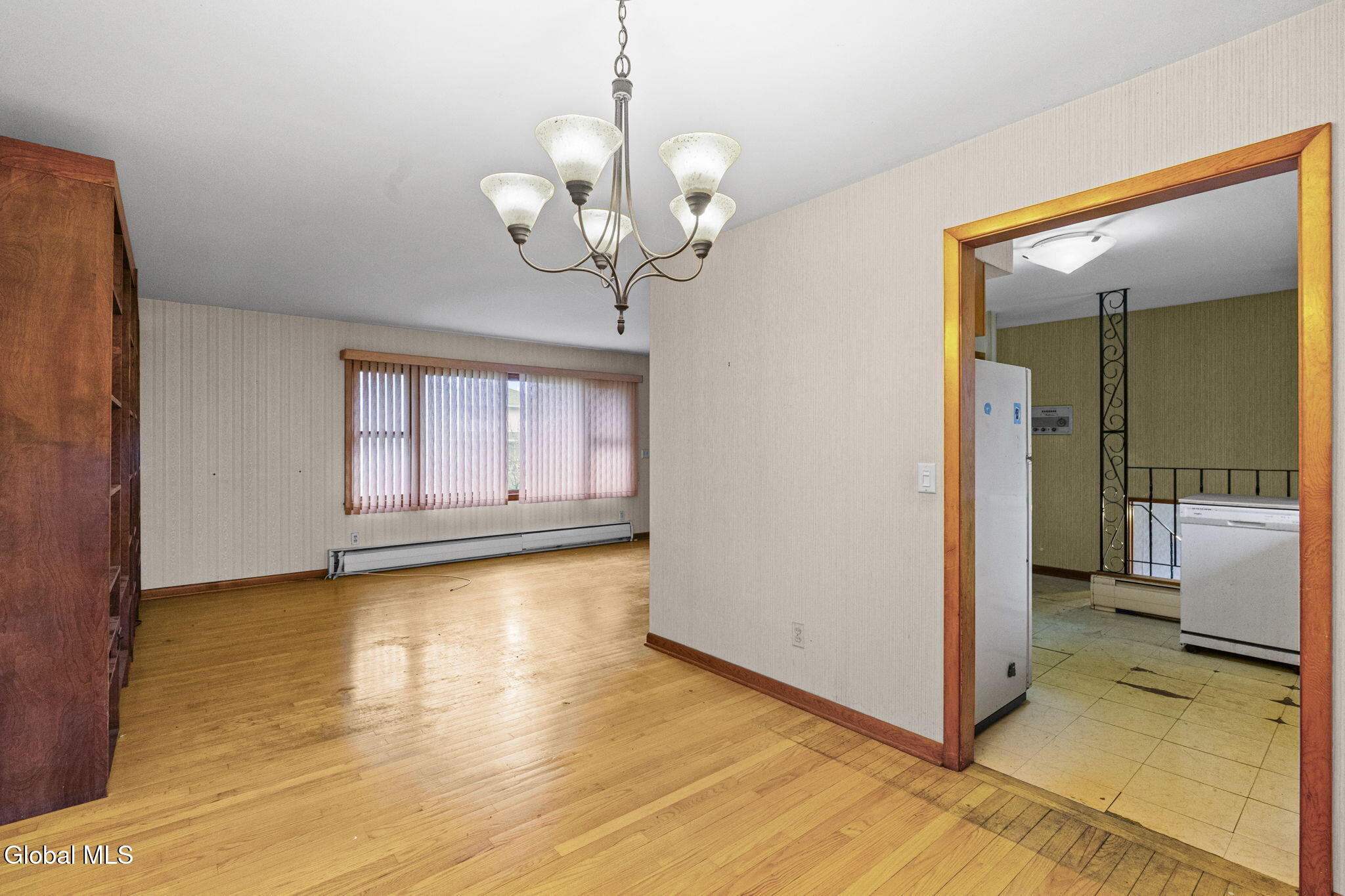 27 Eva Street Latham NY 12110