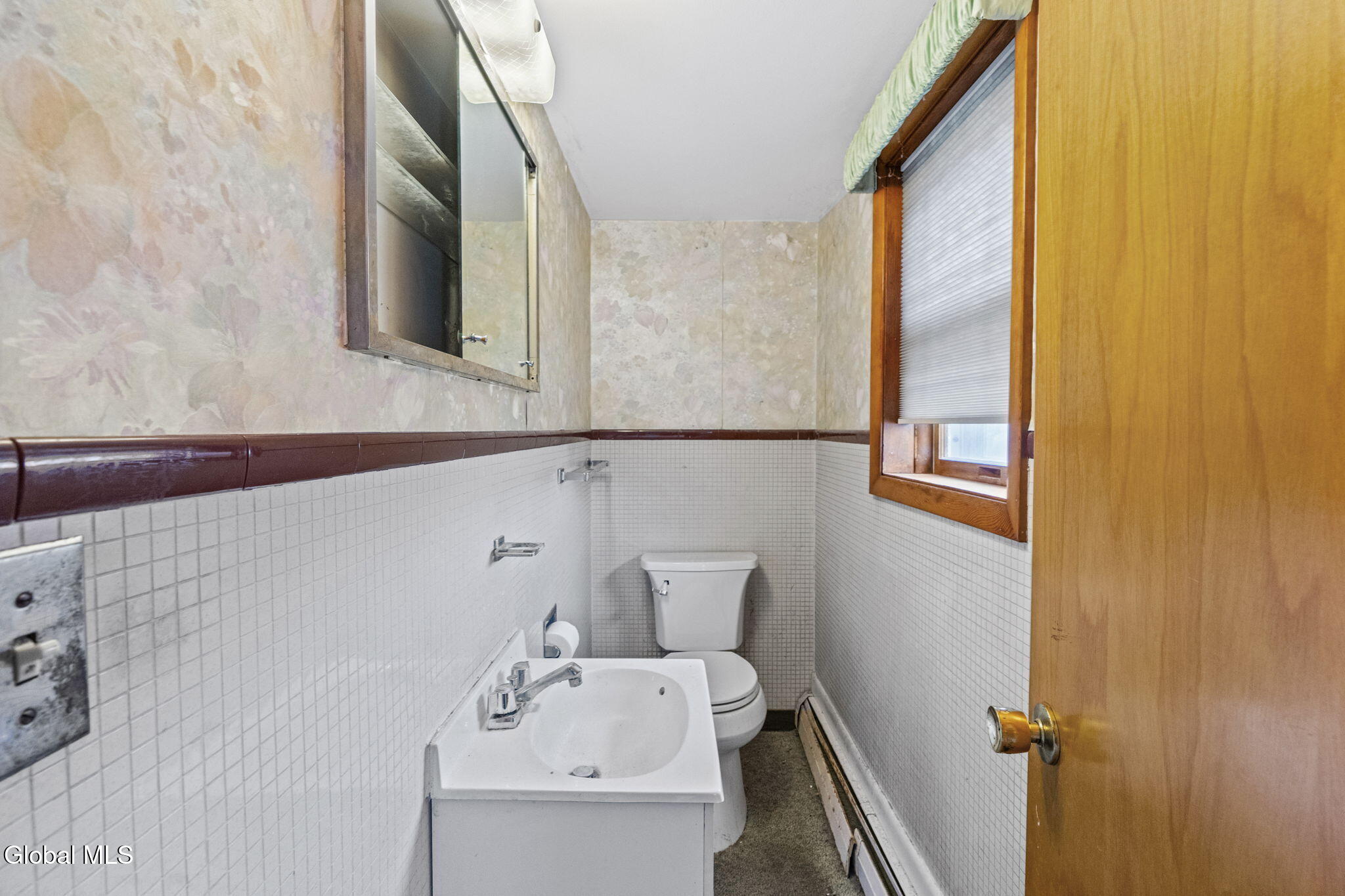 27 Eva Street Latham NY 12110