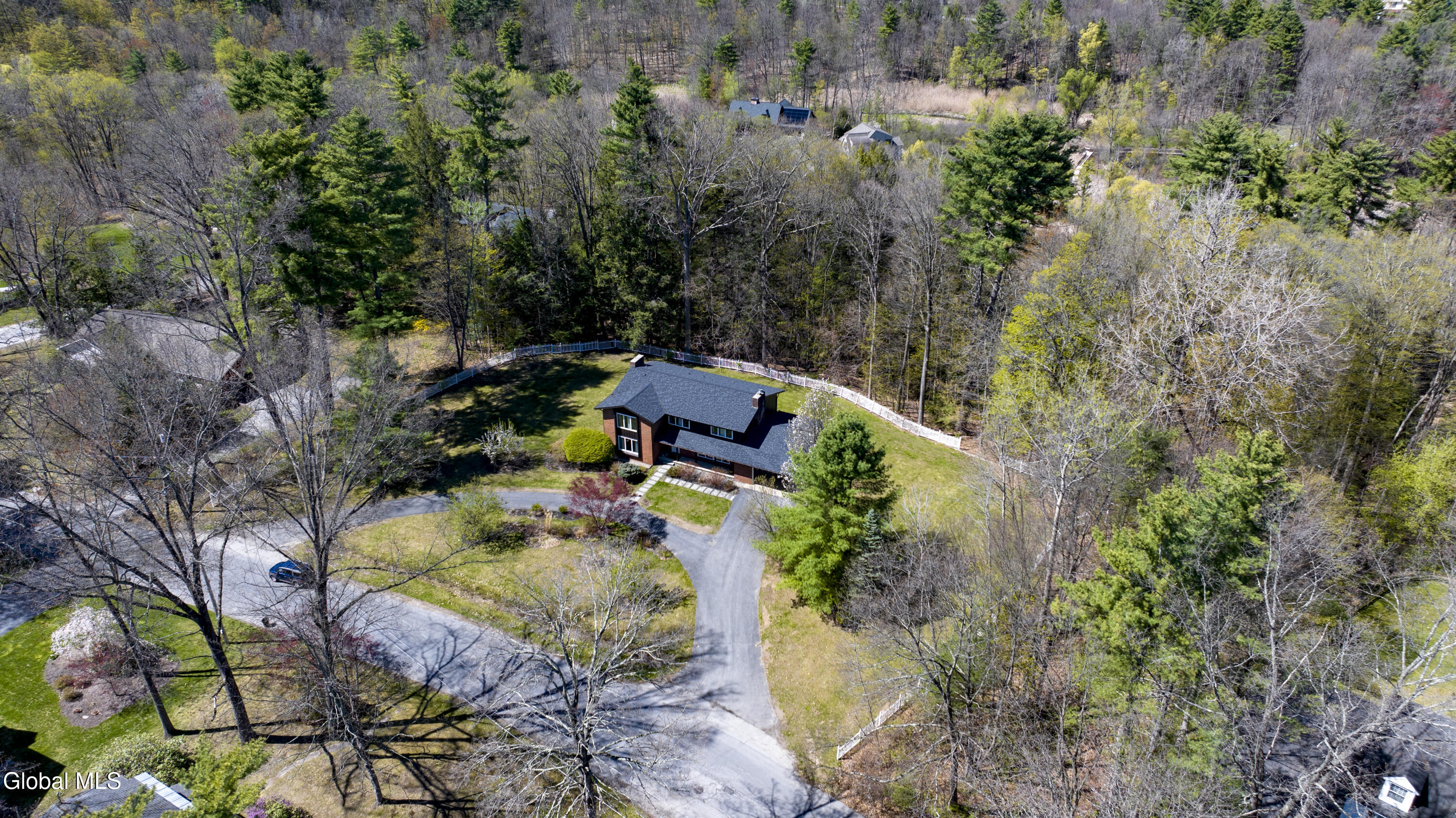 15 Roberts Lane Saratoga Springs NY 12866