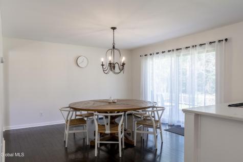 15 Roberts Lane Saratoga Springs NY 12866