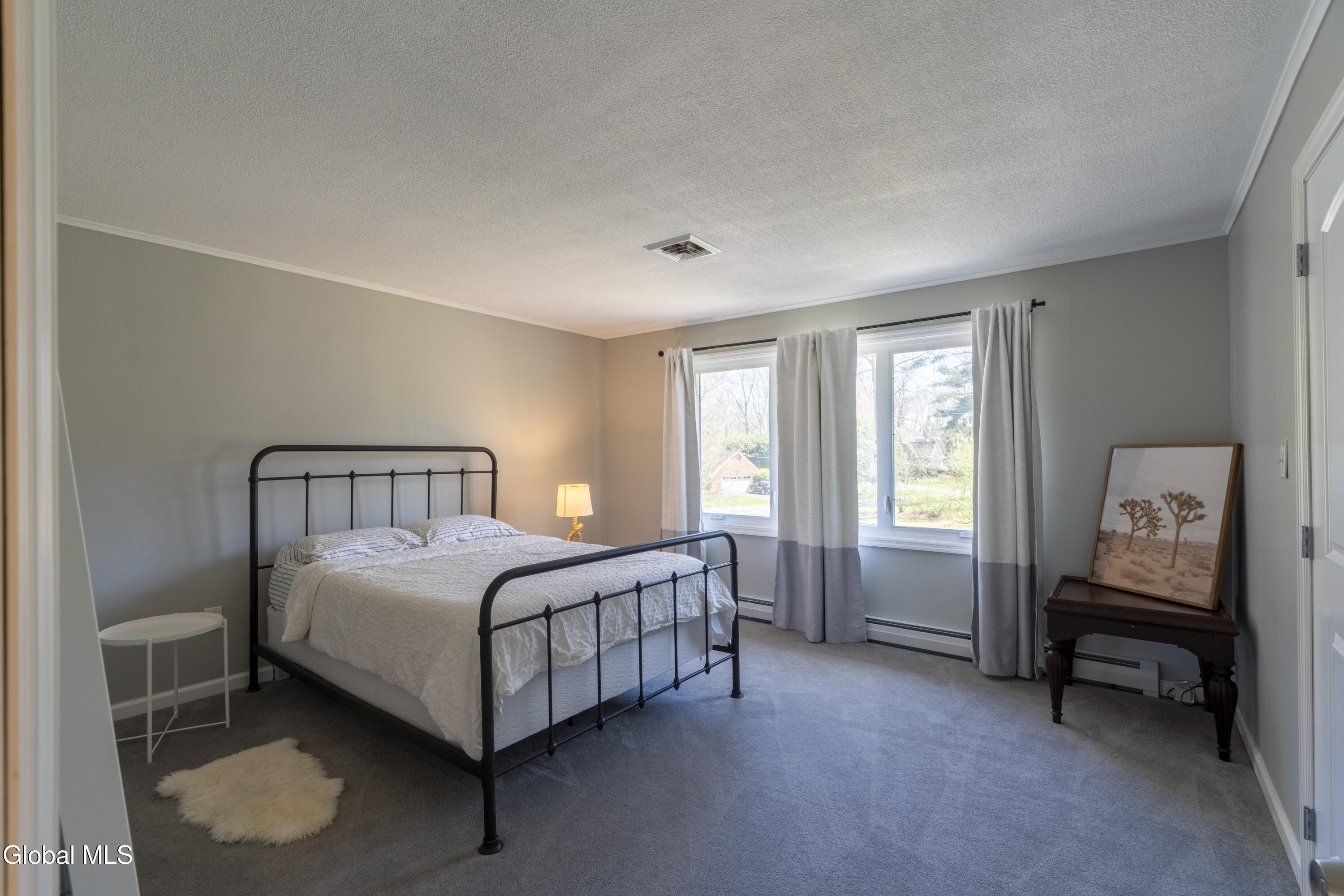 15 Roberts Lane Saratoga Springs NY 12866