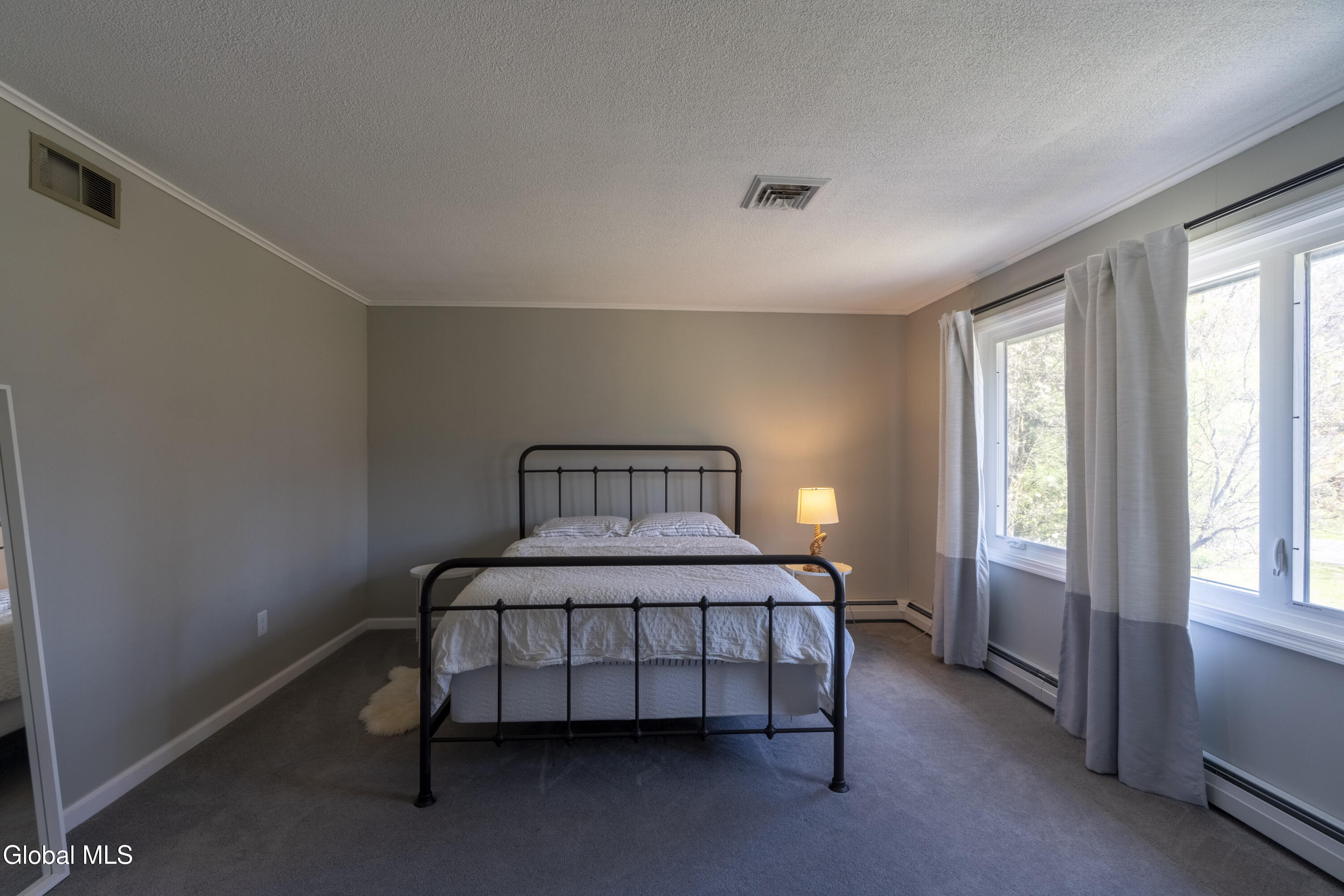 15 Roberts Lane Saratoga Springs NY 12866