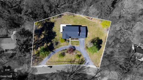15 Roberts Lane Saratoga Springs NY 12866
