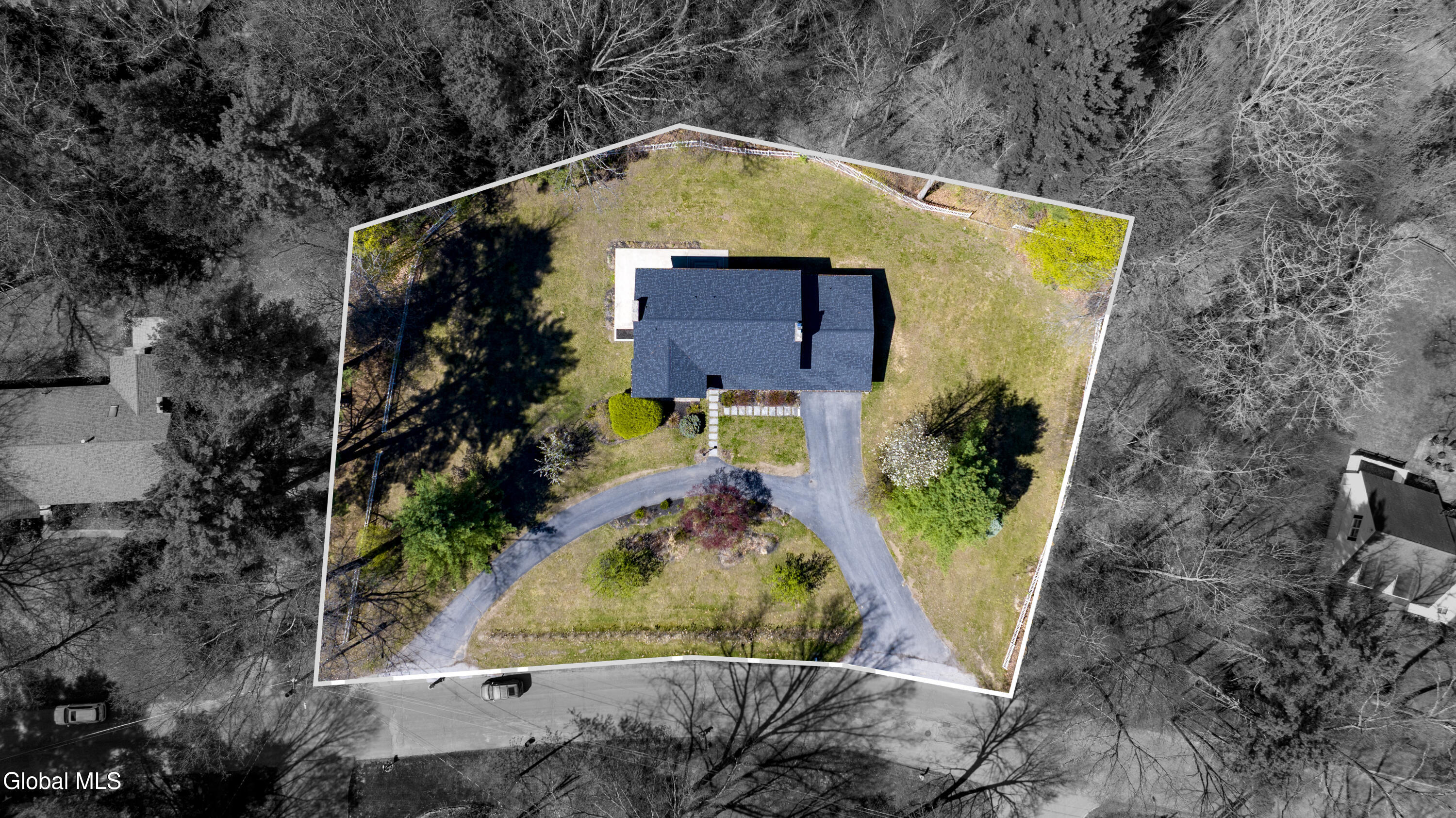 15 Roberts Lane Saratoga Springs NY 12866