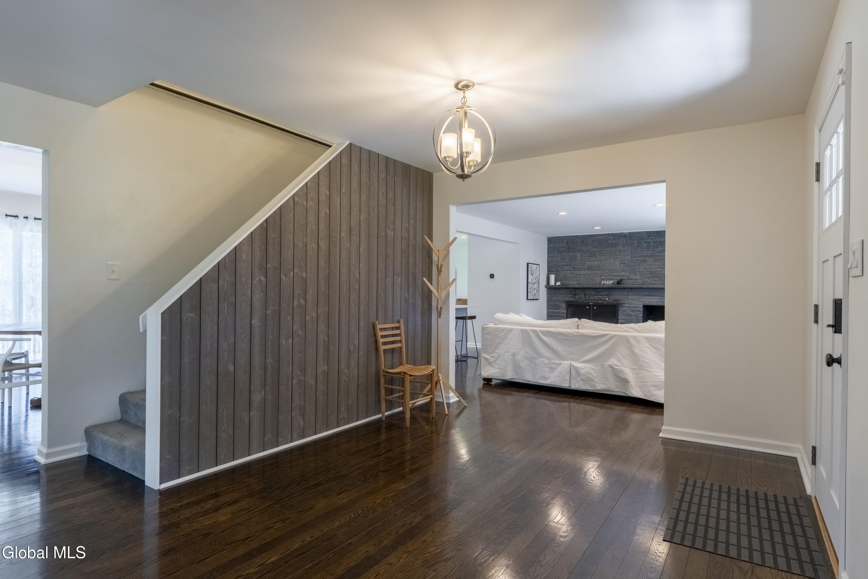 15 Roberts Lane Saratoga Springs NY 12866
