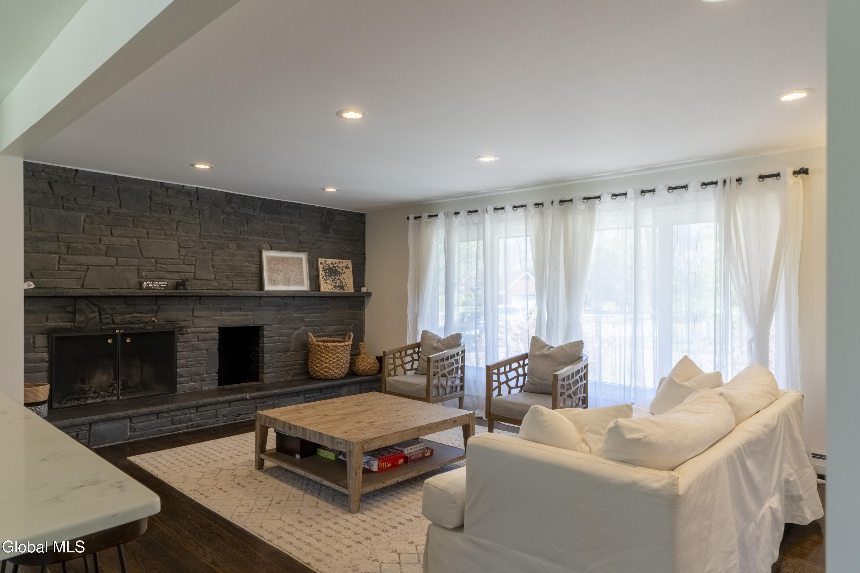 15 Roberts Lane Saratoga Springs NY 12866