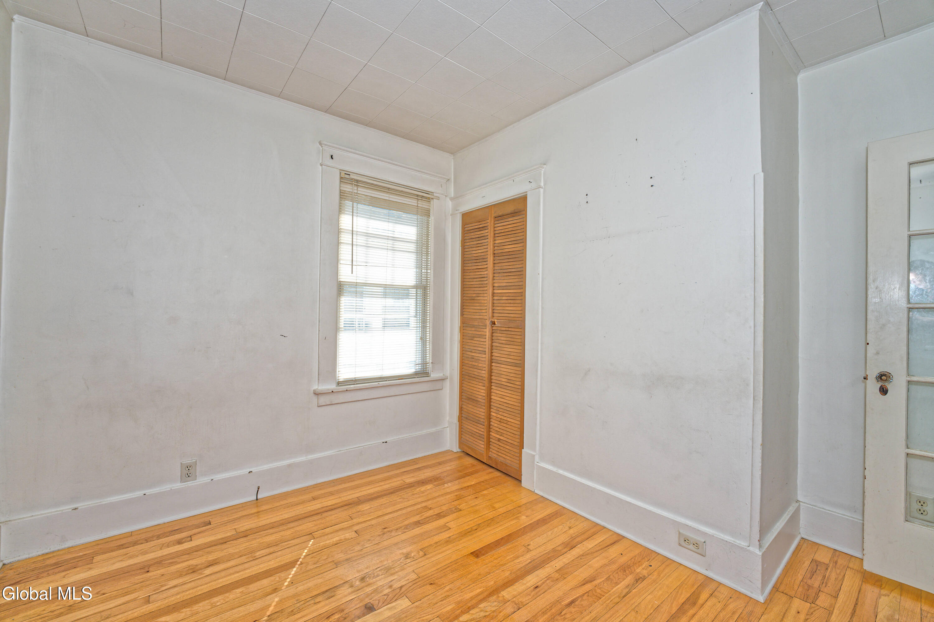 44 Carlton Avenue Cohoes NY 12047