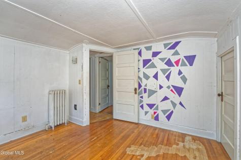 44 Carlton Avenue Cohoes NY 12047