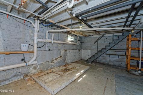 44 Carlton Avenue Cohoes NY 12047