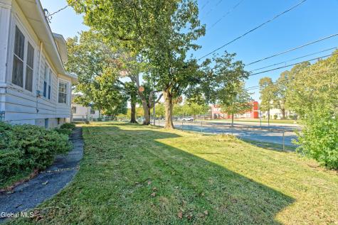 44 Carlton Avenue Cohoes NY 12047