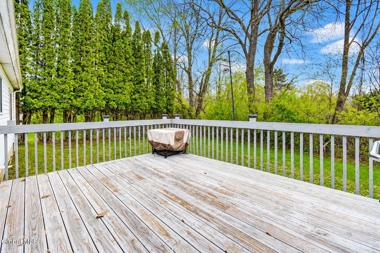 4 Falcon Crest Drive Johnstown NY 12095