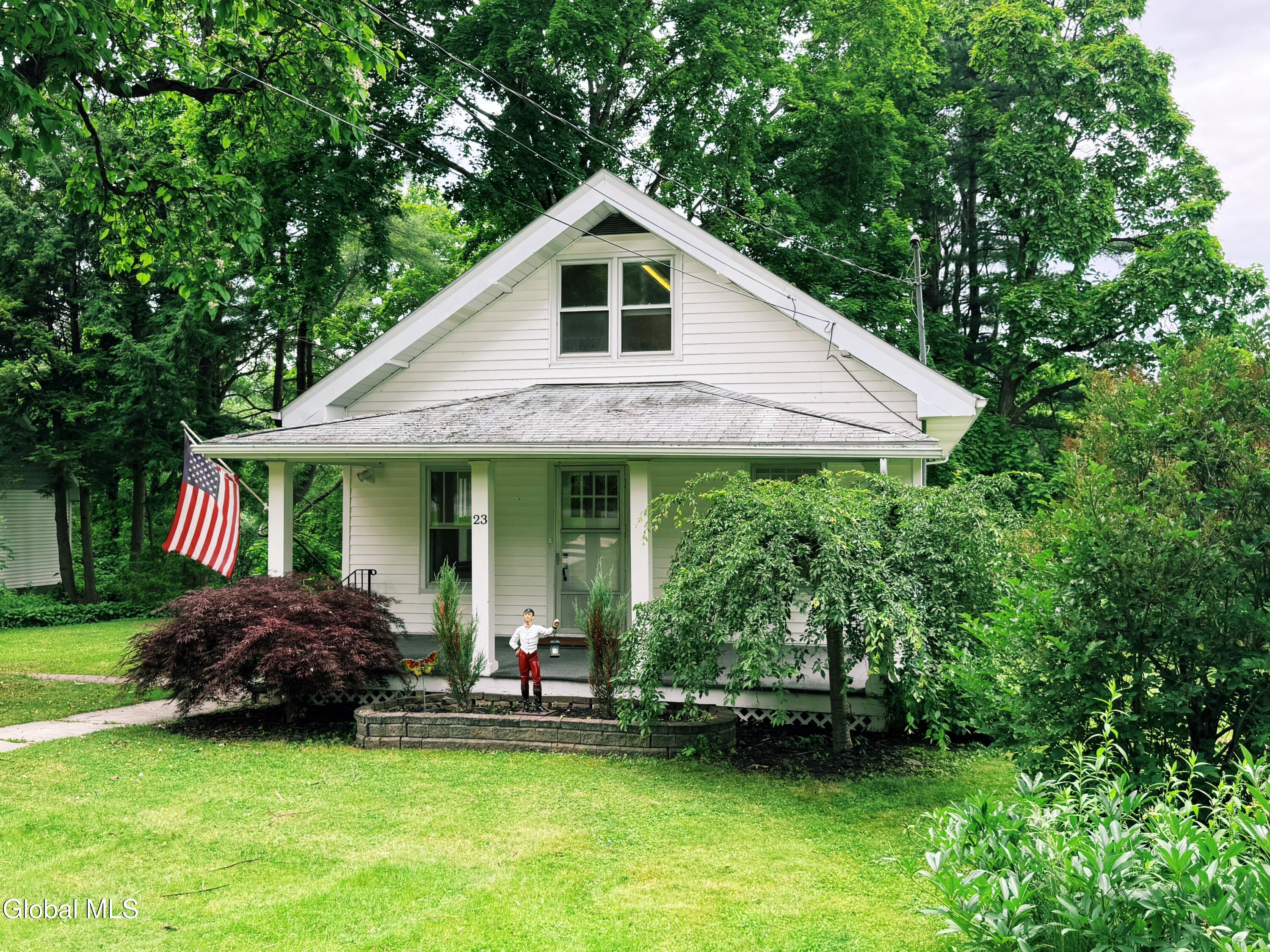 23 Hill Street Alplaus NY 12008