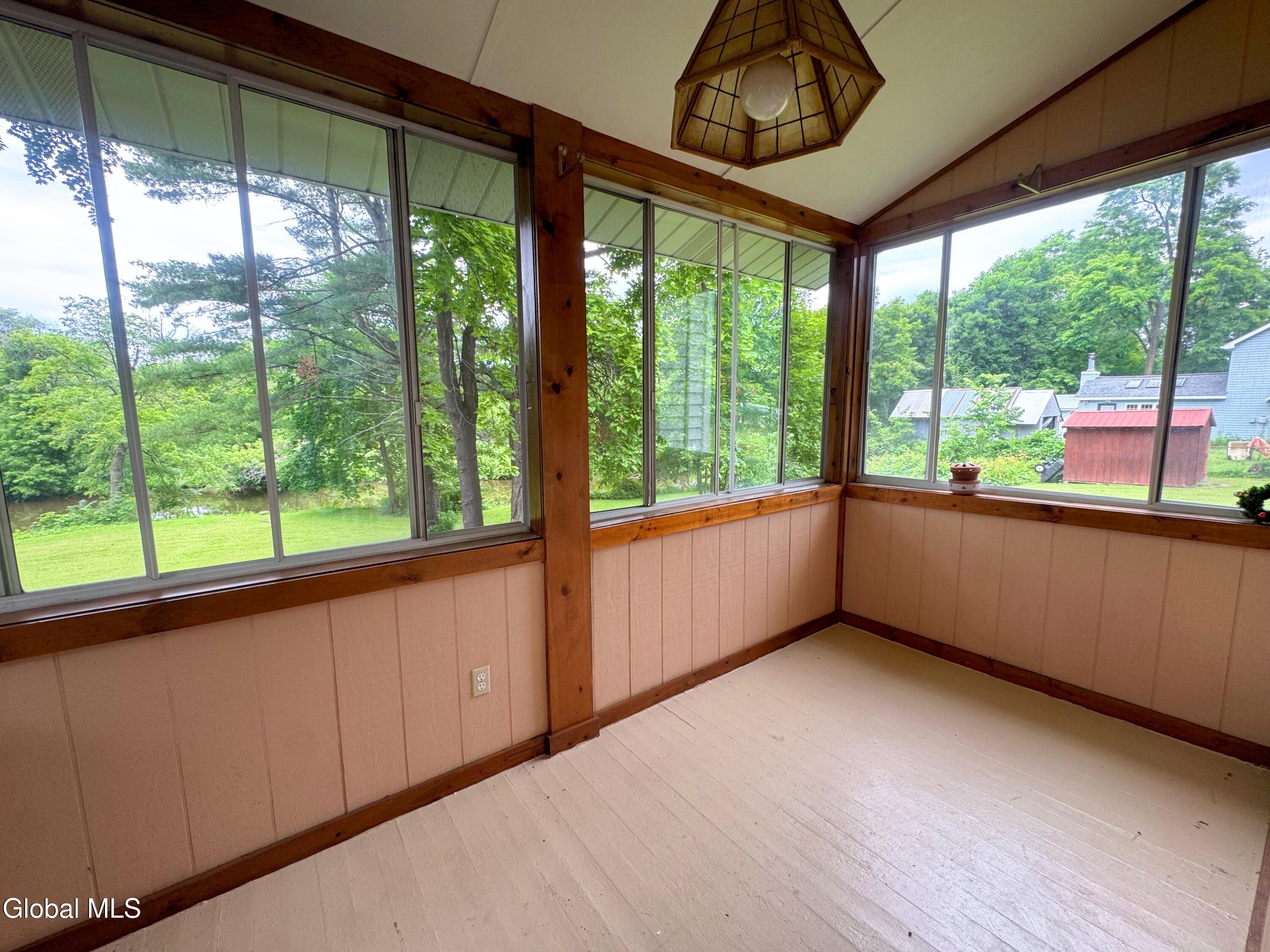 23 Hill Street Alplaus NY 12008