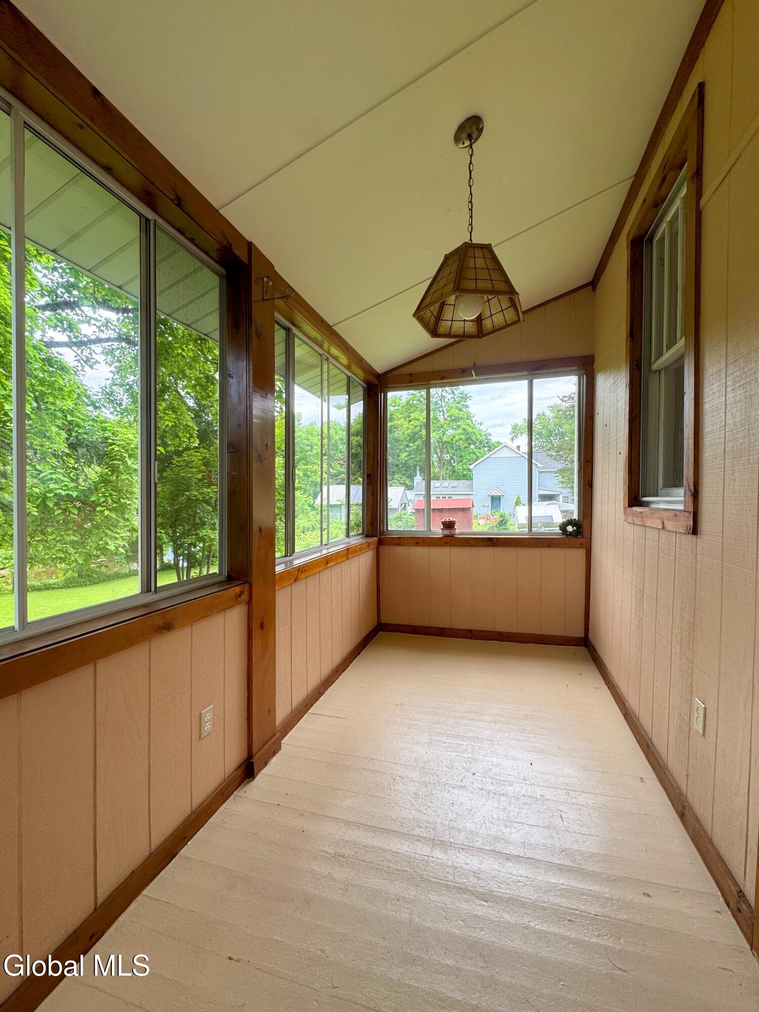 23 Hill Street Alplaus NY 12008