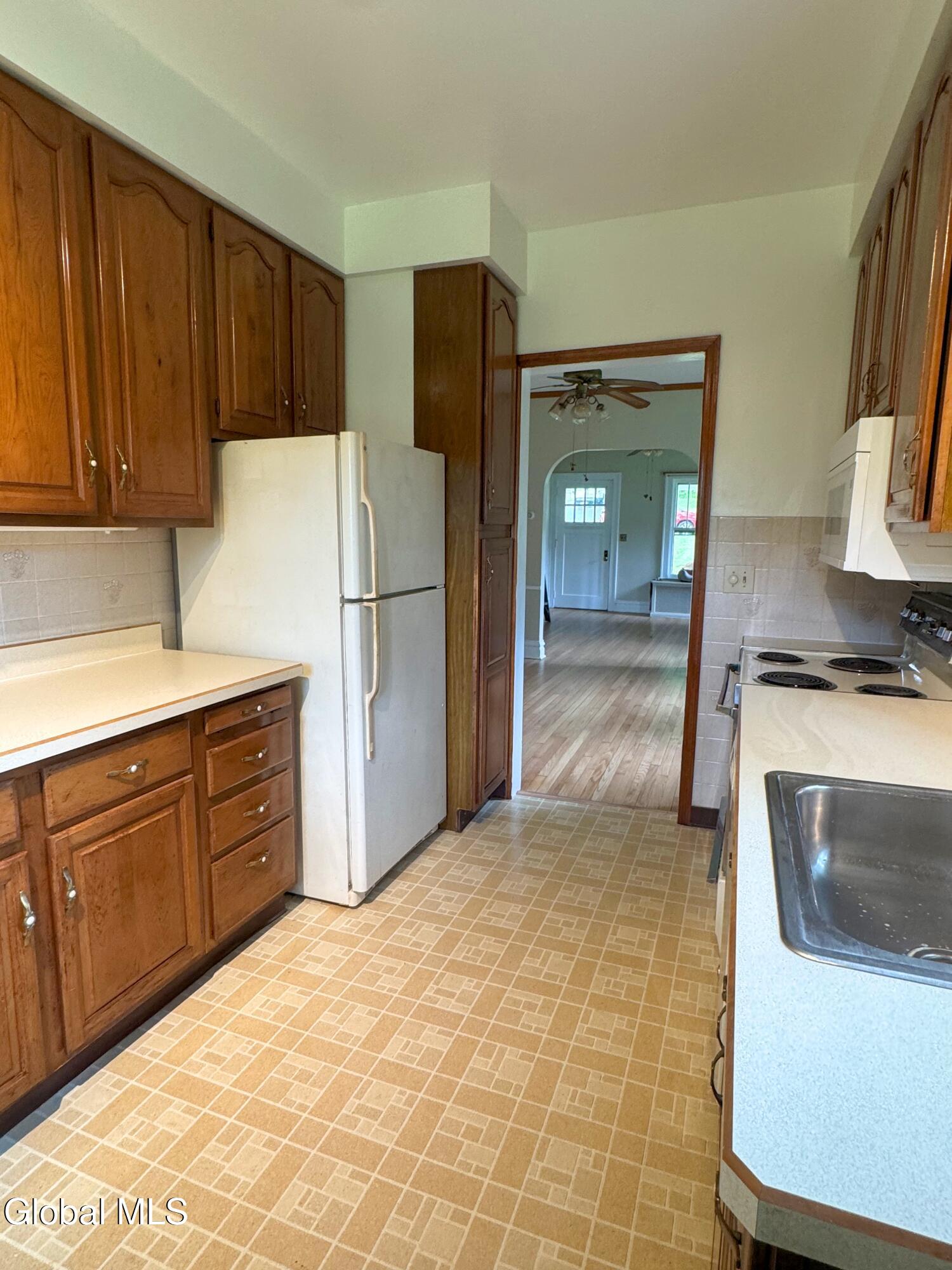 23 Hill Street Alplaus NY 12008