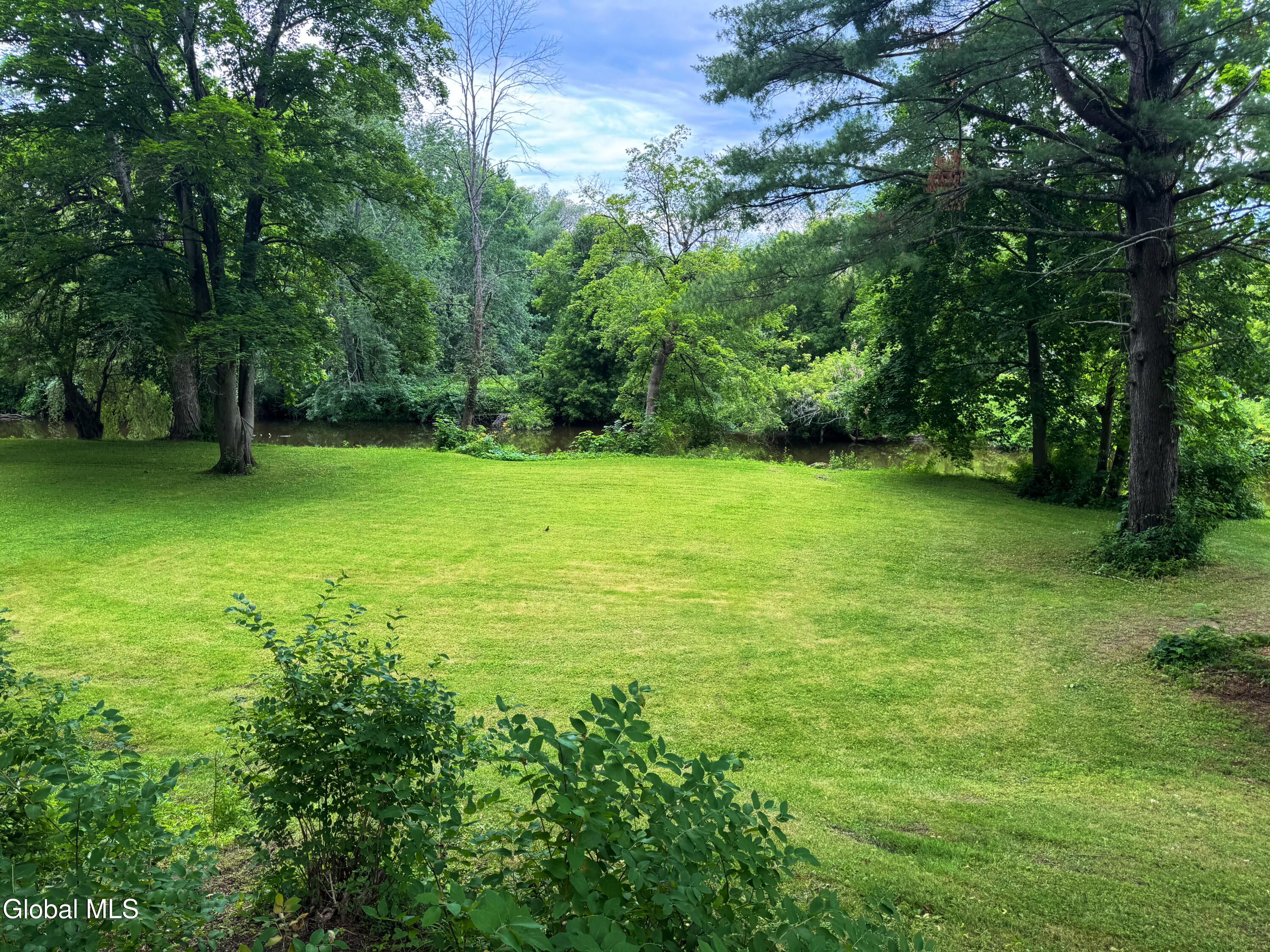 23 Hill Street Alplaus NY 12008