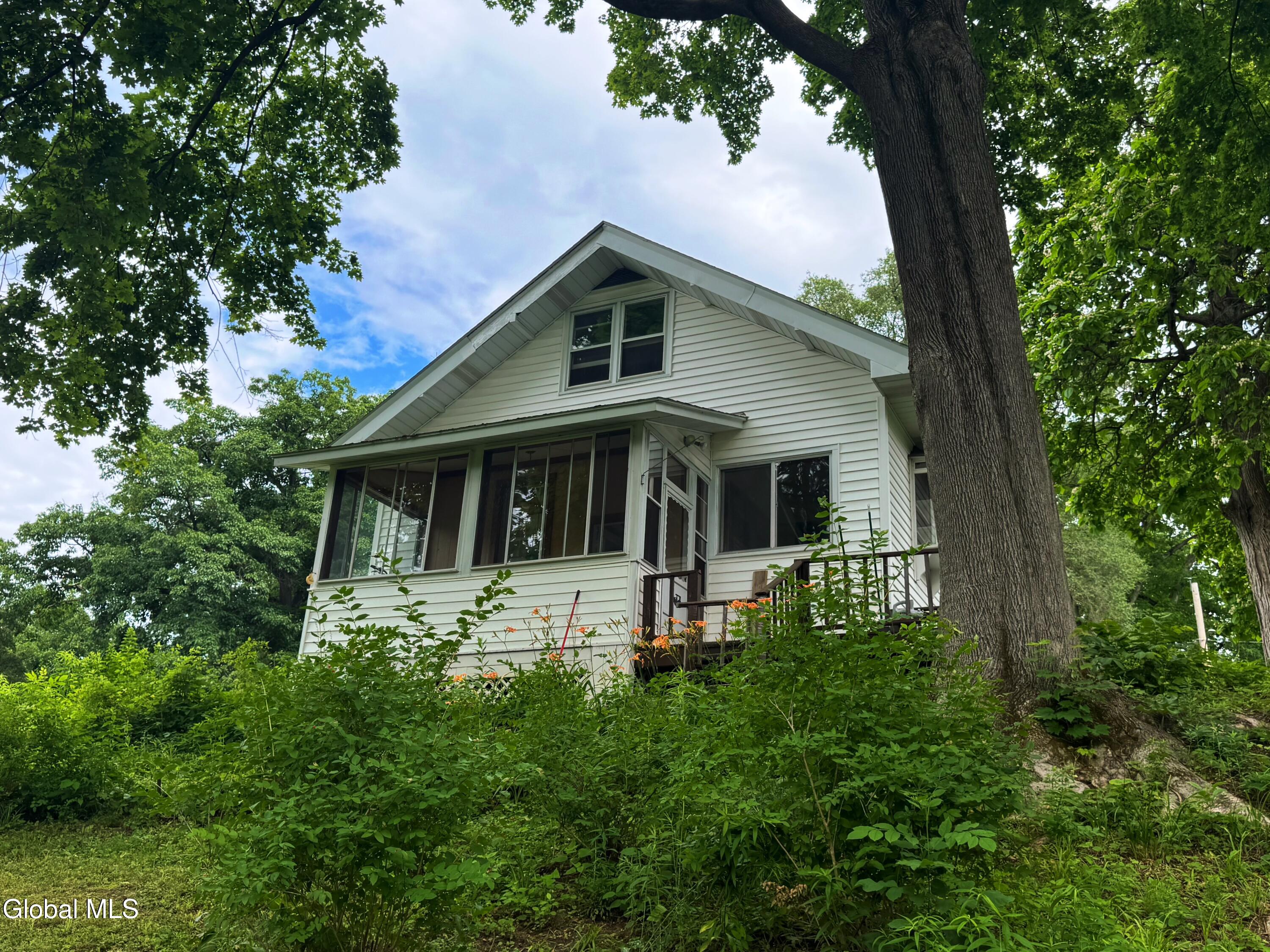 23 Hill Street Alplaus NY 12008