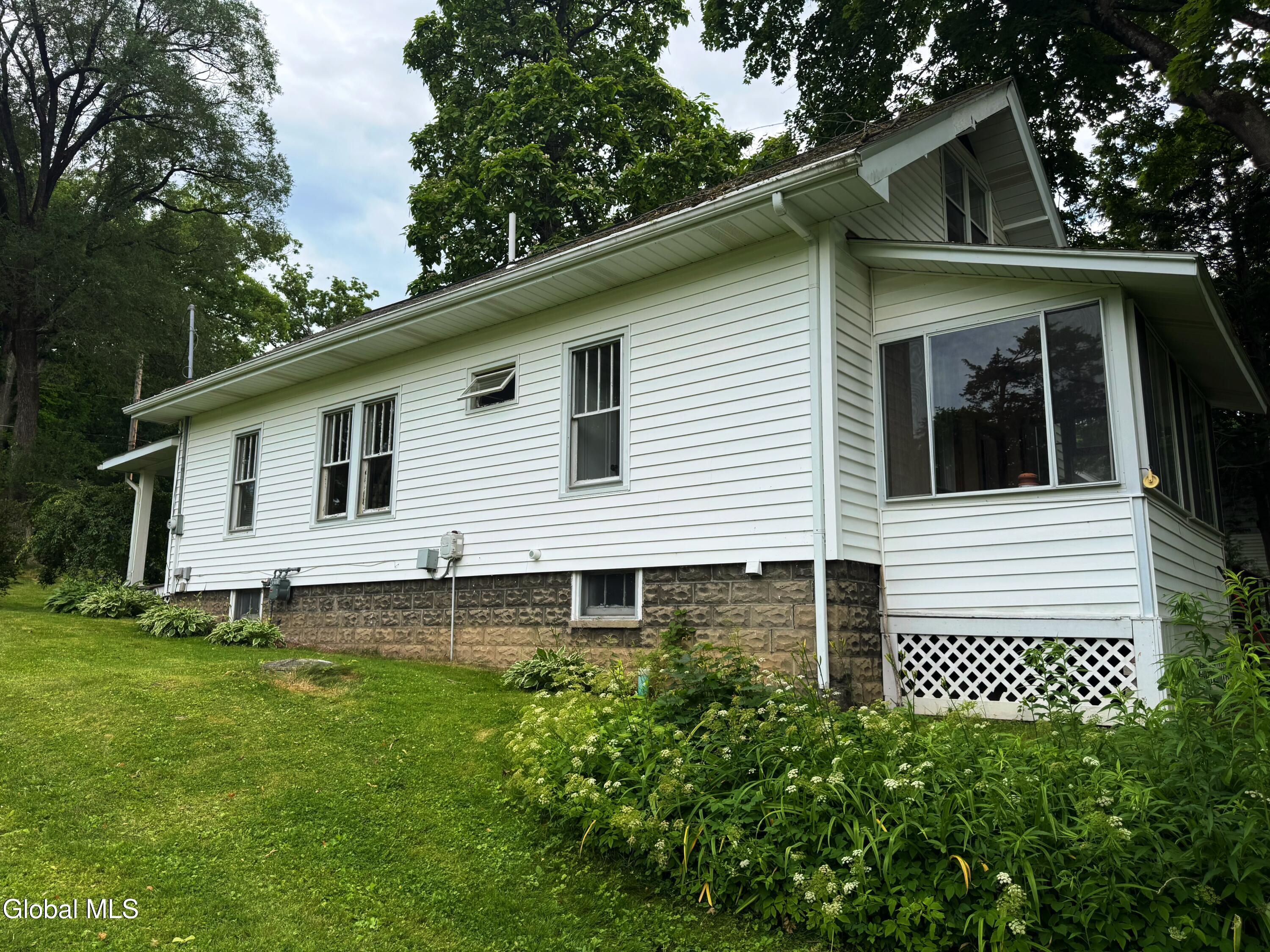 23 Hill Street Alplaus NY 12008