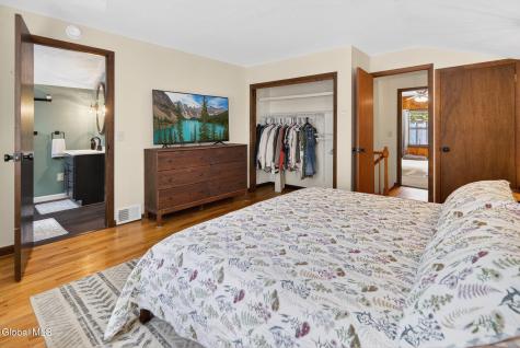 5647 Lake Road Galway NY 12074