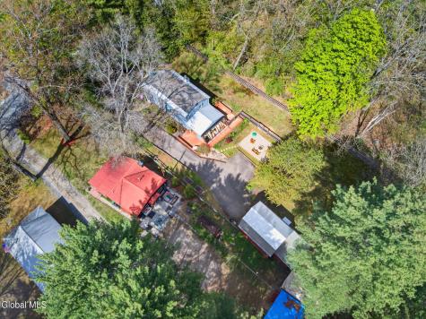 5647 Lake Road Galway NY 12074