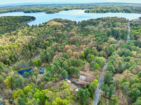 5647 Lake Road Galway NY 12074