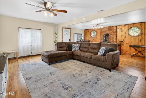5647 Lake Road Galway NY 12074