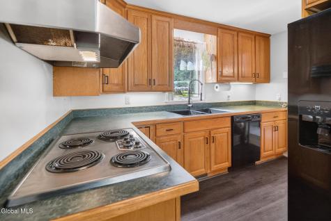 5647 Lake Road Galway NY 12074