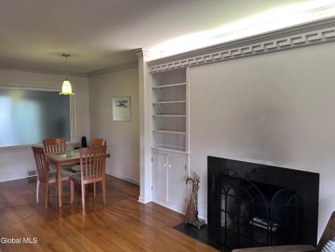 1737 Lexington Parkway Niskayuna NY 12309