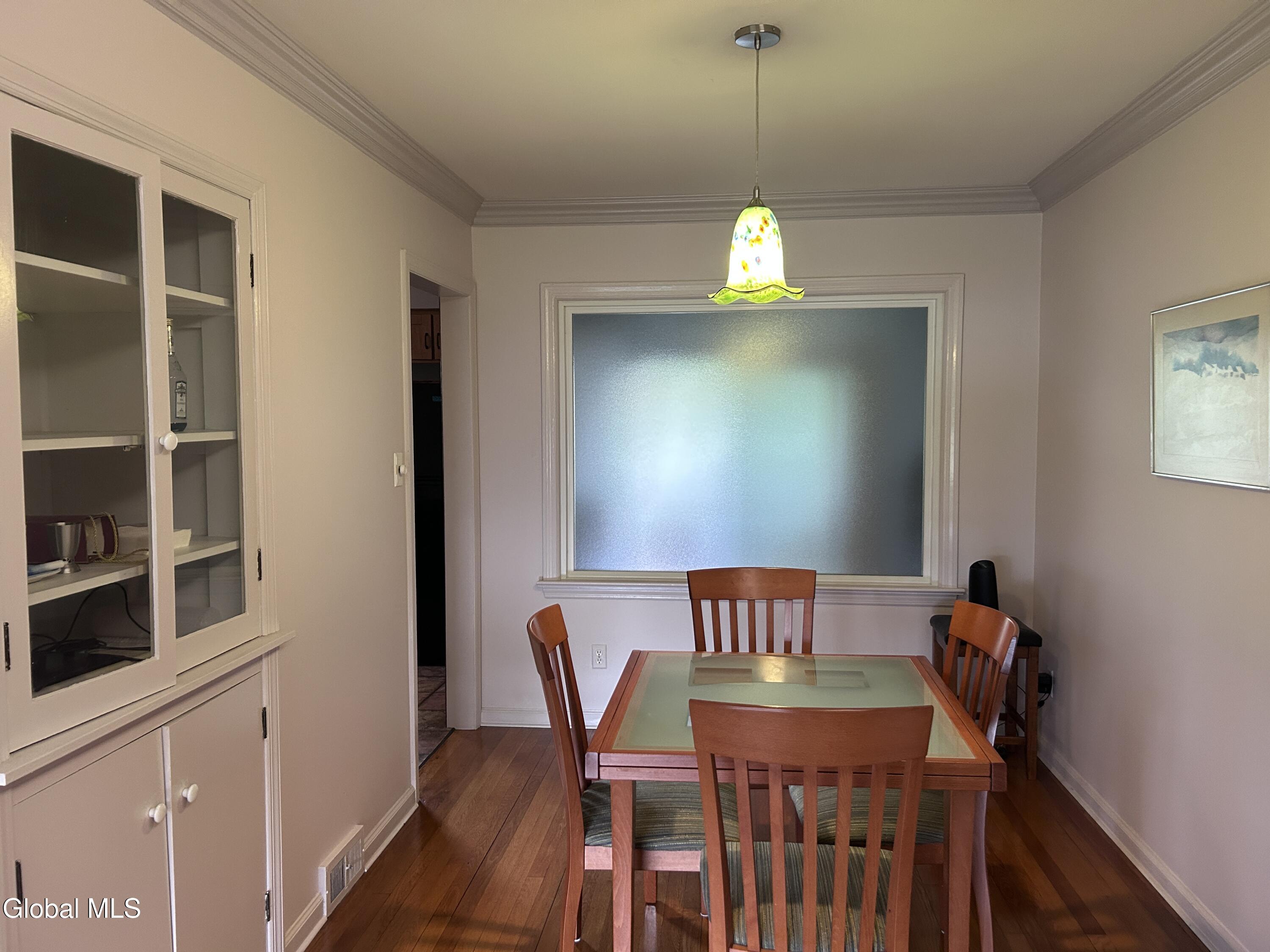 1737 Lexington Parkway Niskayuna NY 12309