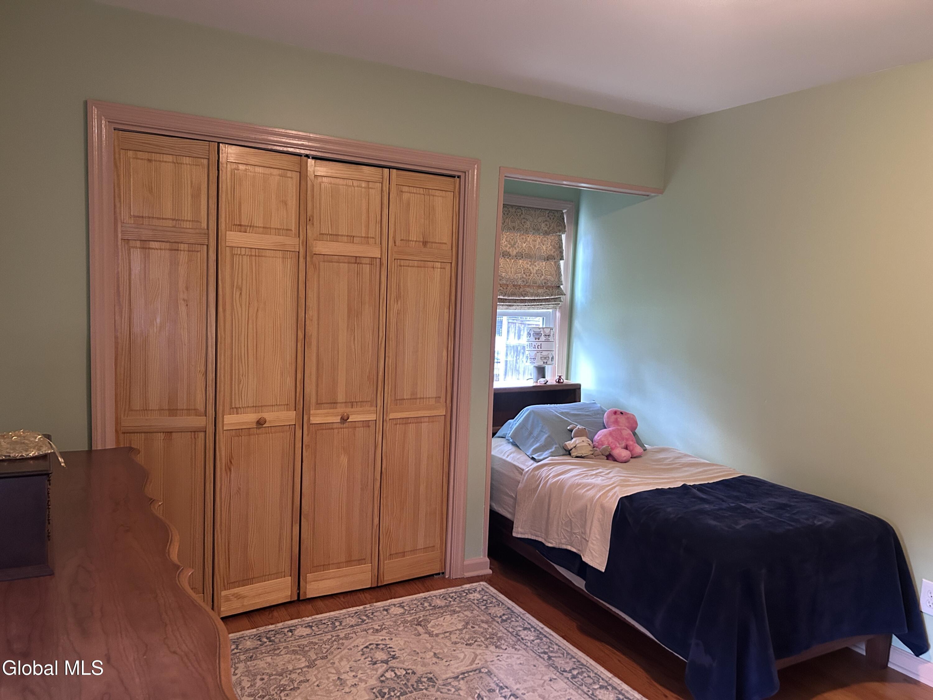 1737 Lexington Parkway Niskayuna NY 12309